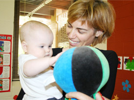 Eliza and her mother at Cybertots.